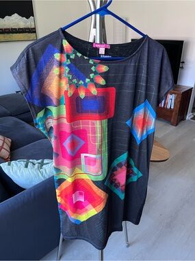 Smash! Multicolor Geometric Print Tunic Top - Black/Multi